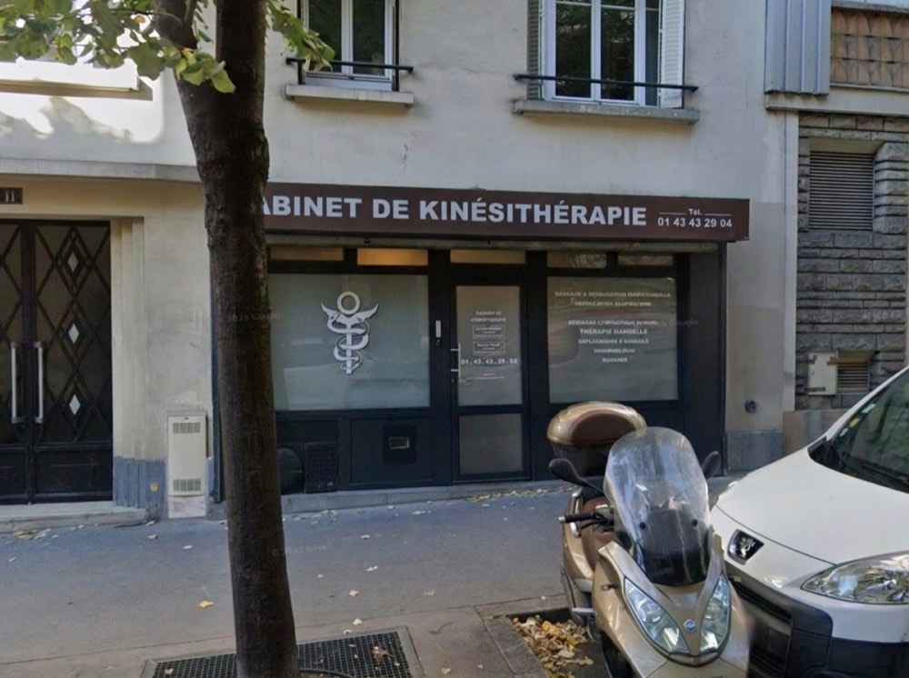 Cabinet d'ostéopathie de Léa Cosquéric à Paris 12, spécialisé en sénologie